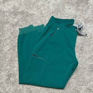 FIGS HUNTER GREEN ZAMORA JOGGER
